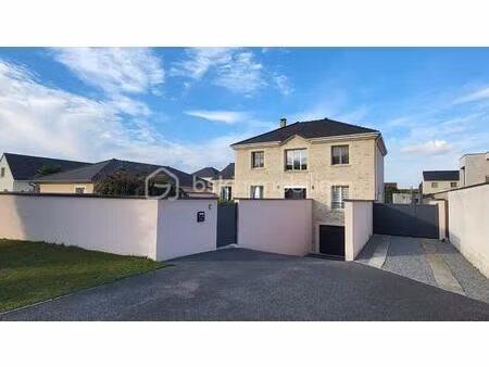 pavillon de 172 m² à isles-sur-suippe