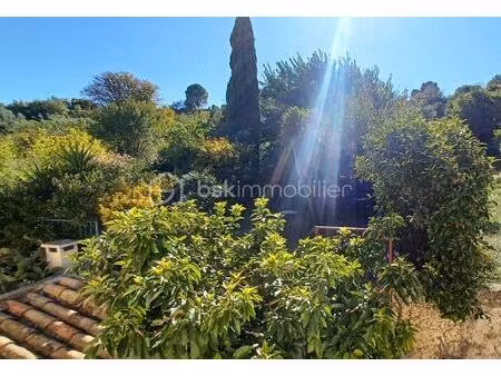 maison de village de 136 14 m² à le pouget