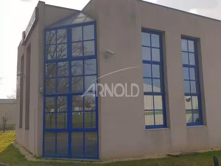 sautron 90 m² de bureau a louer