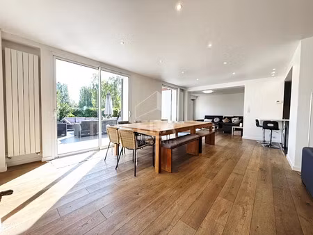 vente maison 9 pièces 214.19 m² à férolles-attilly (77150)  660 000 €