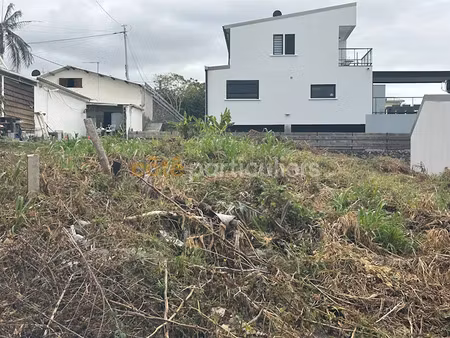 vente terrain 587 m² à ravine des cabris (97432)  221 681 €