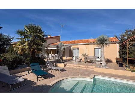 maison pisany m² t-6 à vendre  468 000 €