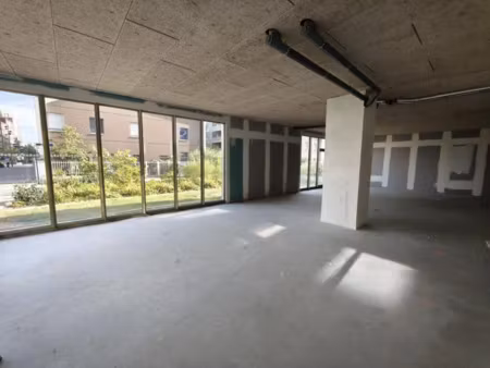 a louer local commercial