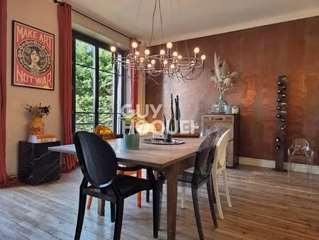 a vendre à rodez rare maison de ville familiale bourgeoise art déco 7 pièces de 226 m2 rén