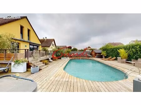 maison 5 pièces 94 m²