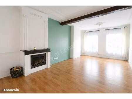 maison 5 pièces 150 m²