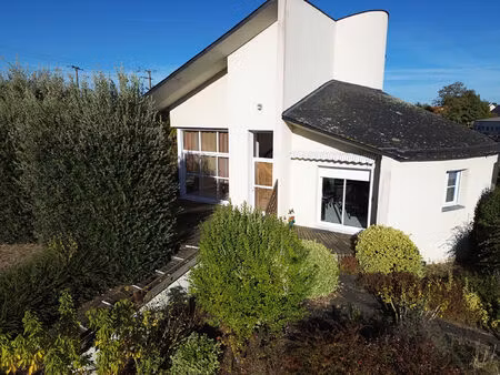 maison nueil sur layon 6 pièce(s) 173 m2