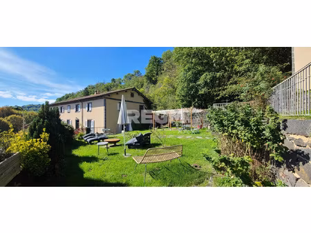 pontgibaud. villa-maison d'hôtes 320 m2.