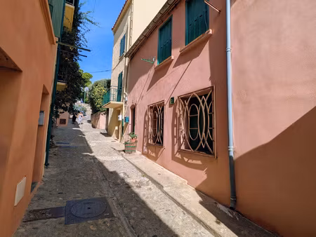 maison de village rue du mirador