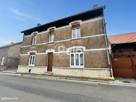 maison 4 pièces 145 m²