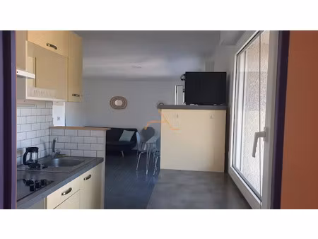 location meublée appartement 2 pièces 39 m² à dieulefit (26220)  590 €