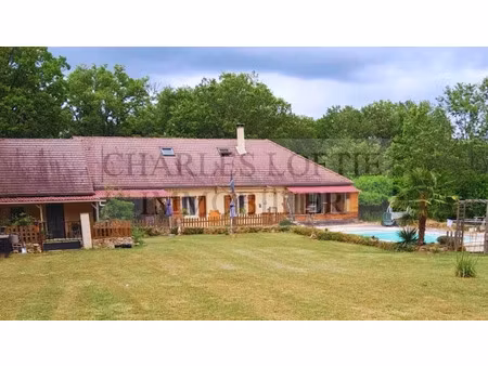 vente maison 5 pièces 158 m² à domme (24250)  280 900 €