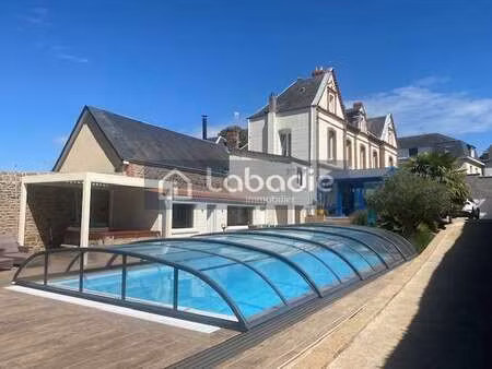 vente demeure d'exception piscine à vire (14500) : à vendre piscine / 247m² vire