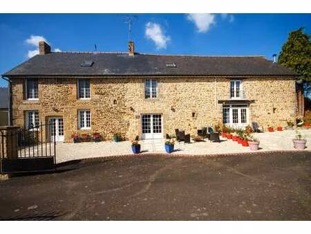 vente maison piscine à saint-james (50240) : à vendre piscine / 330m² saint-james