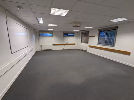 evreux - bureau de 50 m2 env. à louer