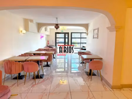 restaurant de 145 m²