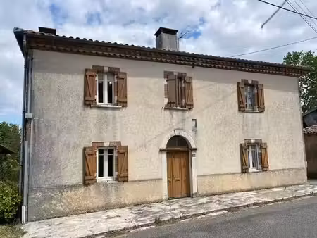 vente maison 7 pièces 197 m² à fustignac (31430)  119 000 €