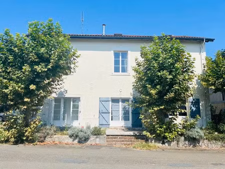 vente immeuble à castets (40260)  390 000 €