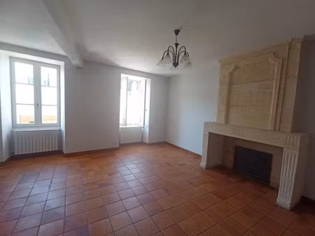vente immeuble à jonzac (17500)  369 600 €