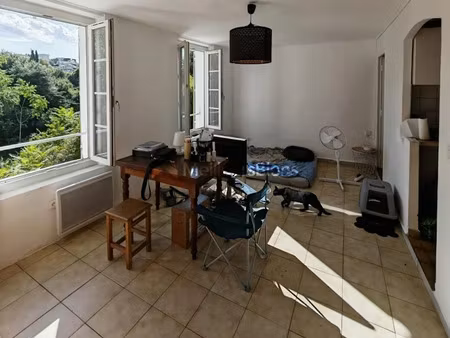 vente immeuble 7 pièces 168 m² à la seyne-sur-mer (83500)  450 000 €