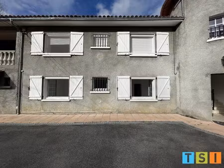 location appartement 3 pièces 72m² lombres 65150