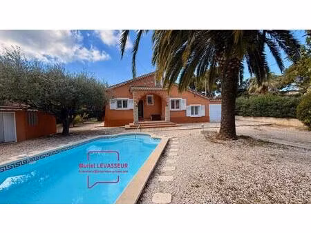 villa t7 de 160 m2 sur 850 m² terrain avec piscine et garage - plain pied