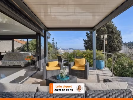 83430 saint mandrier sur mer - 2 maisons + 1 studio - 7 chambres - jardin - climatisation 