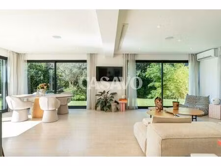 vente maison 5 pièces de 172m² - 13540 aix-en-provence