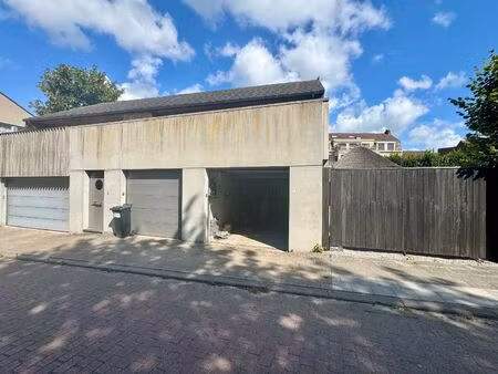 zeer ruime opslagruimte