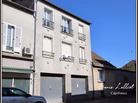 immeuble de rapport à vendre puiseaux (45)  2 studios  2 f2  garages indépendants