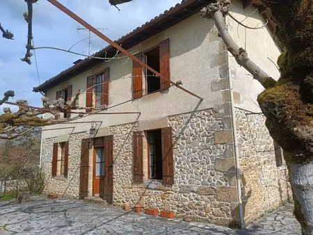 vente maison 6 pièces 197 m² à prechac (33730)  234 000 €