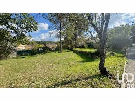 vente terrain à trets (13530) : à vendre / 411m² trets