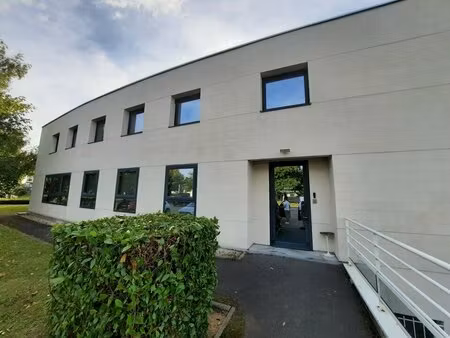 location local professionnel 423m² bois guillaume 76230