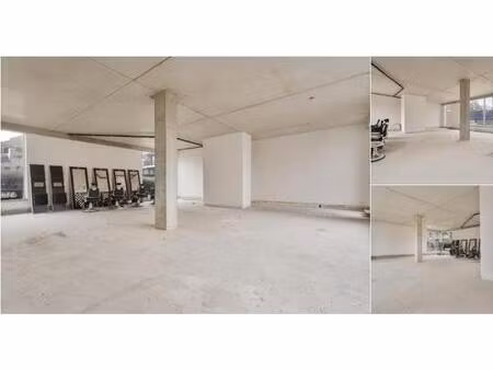 surface commerciale à vendre à albert van cotthemstraat 1 sint-pieters-leeuw (rbu41524)