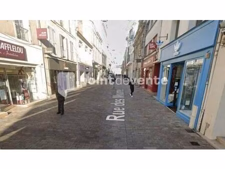 local commercial à louer