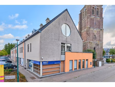 commercieel te koop in oudsbergen