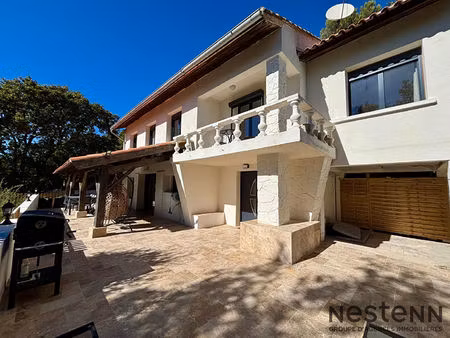 maison individuelle t5 de 140 m2 sur 880 m2 de terrain