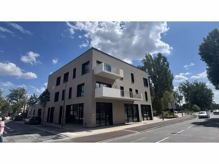 emplacement parfait  architecture de très grande qualité !