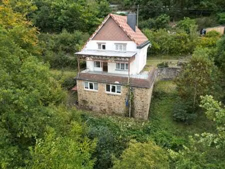 option ! dans un cadre verdoyant  maison 3 chambres avec app