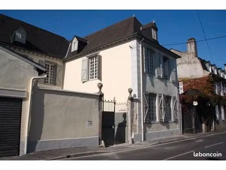maison de ville - oloron