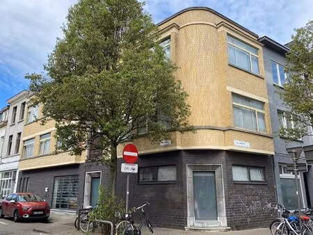 kantoorgebouw te koop in antwerpen - berchem