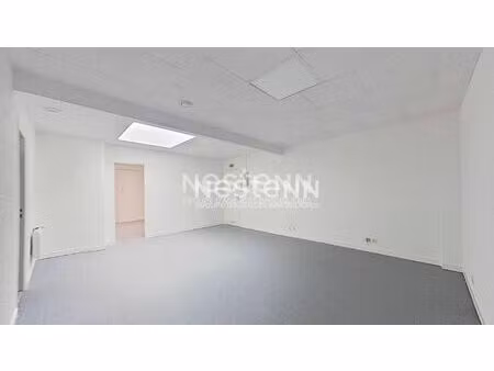 bureaux dreux 7 pièce(s) 104 m2