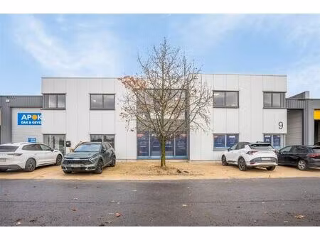 kmo unit te singel noord industrial center