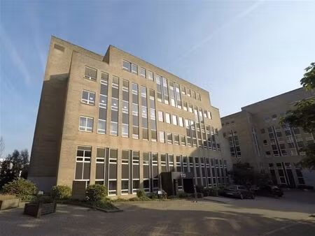 triomf/ triomphe 173 - 174: twee gebouwen