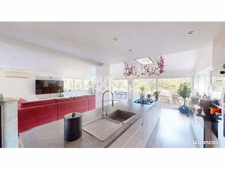 maison 5 pièces 128 m²