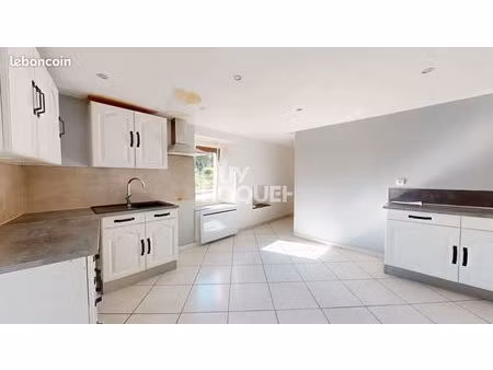 appartement 3 pièces 100 m²