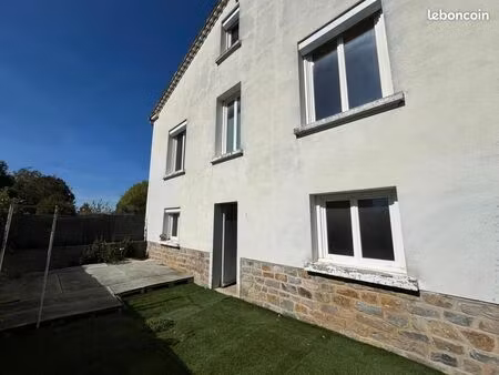 maison 6 pièces 143 m²