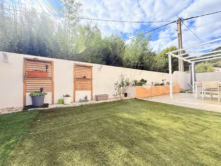 vente maison 5 pièces 91 m² le revest-les-eaux (83200)