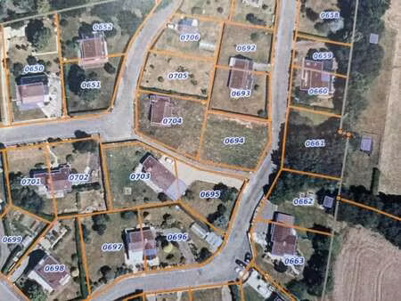 vente terrain à plouray (56770) : à vendre / 557m² plouray