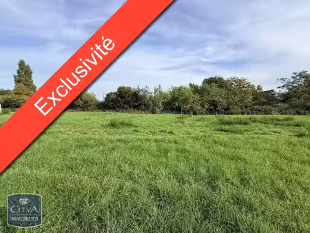 terrain à vendre - l'île-bouchard (37) - 24 500€